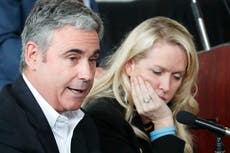 Tiroteo en escuela de Texas afecta juicio de asesino de Parkland