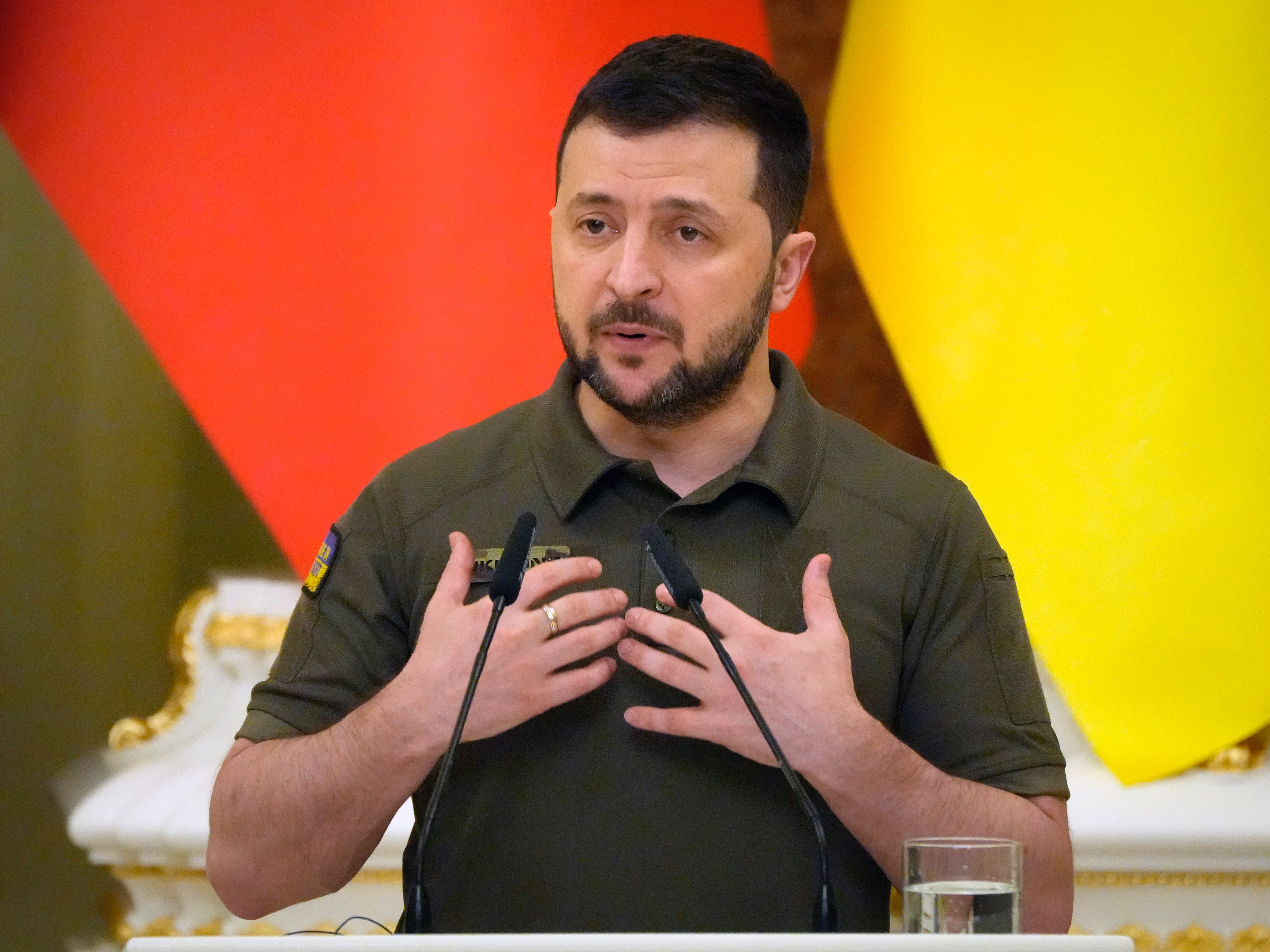 Zelensky envía sus condolencias a Texas por el “asesinato de niños inocentes” en la escuela primaria de Uvalde