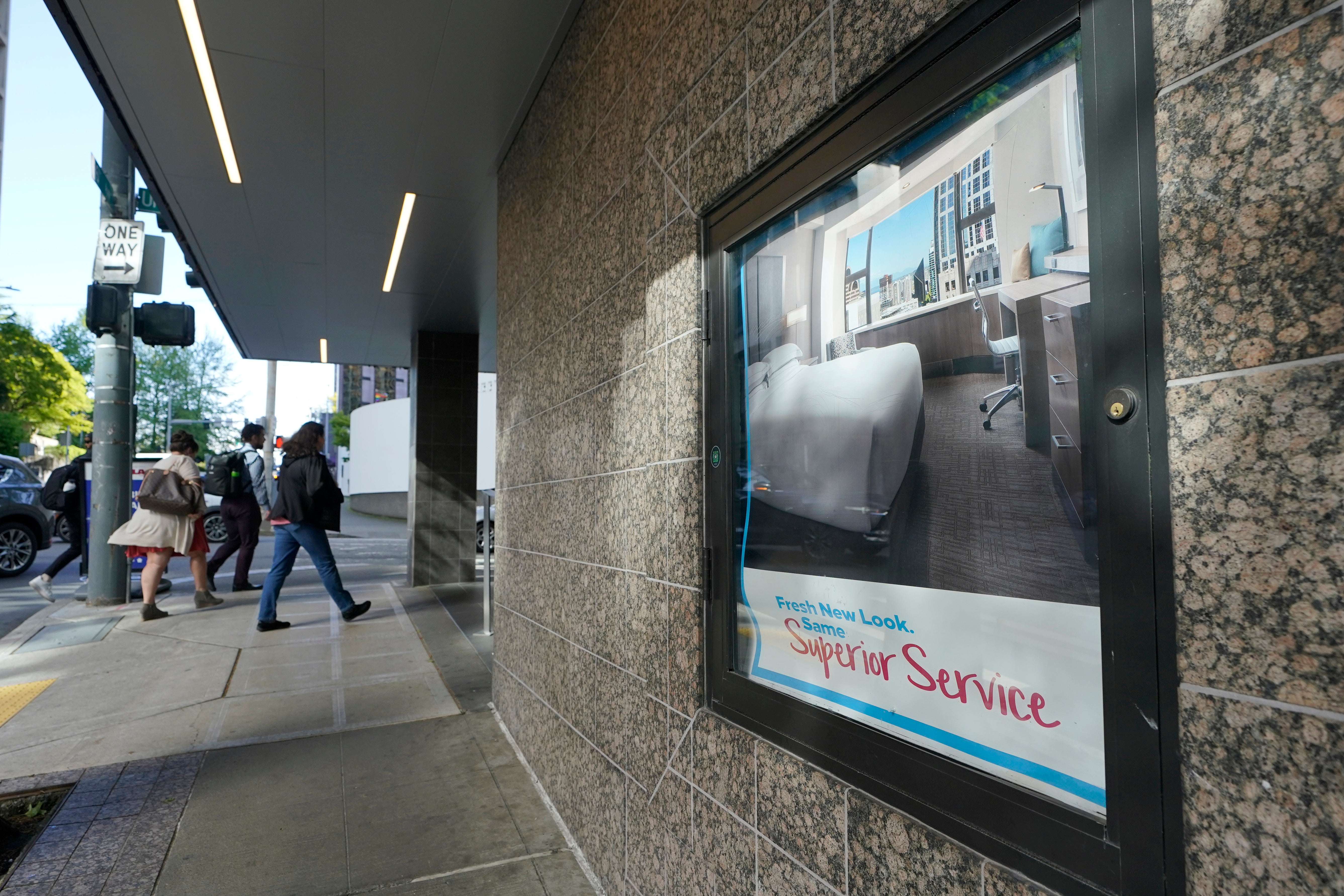 EEUU-CAMARERAS DE HOTEL