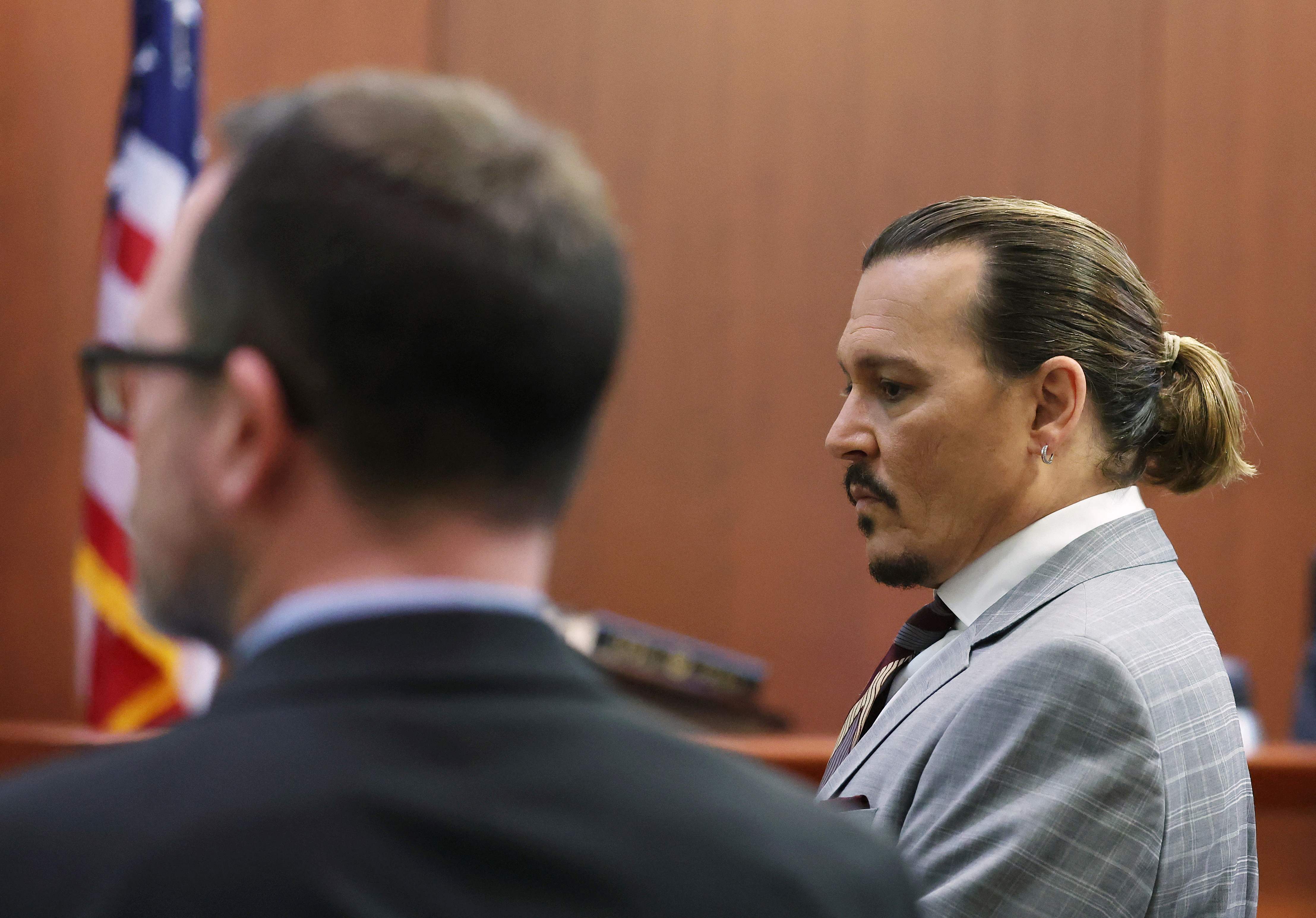 ¿Qué necesita demostrar Johnny Depp para ganar su caso contra Amber Heard?