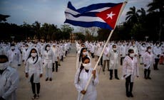 Juez admite amparo contra contratación de médicos cubanos, se alega esclavitud moderna e ilegalidad
