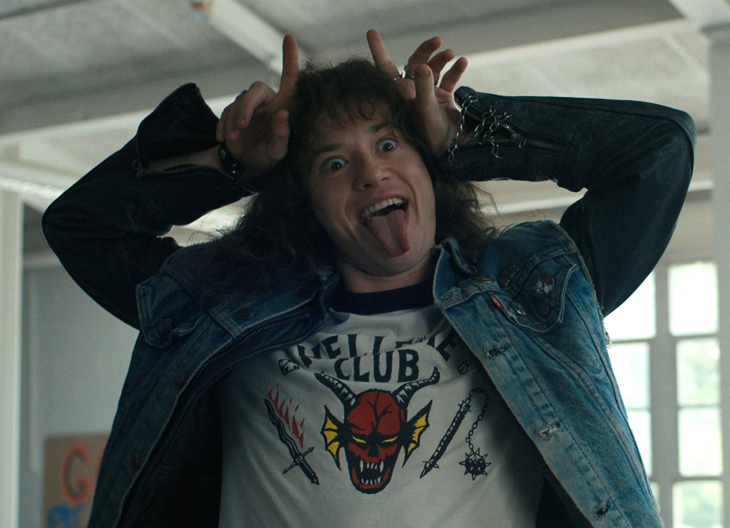 El encanto de Eddie Munson: cómo ‘Stranger Things’ logró que te enamoraras de un trol moralista