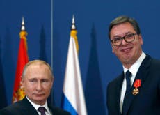 Serbia desoye a la UE y acuerda un pacto de gas con Putin