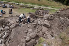 Arqueólogos descubren pasadizos en un templo peruano de 3.000 años de antigüedad