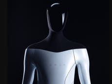 Tesla presenta el robot humanoide “Optimus”