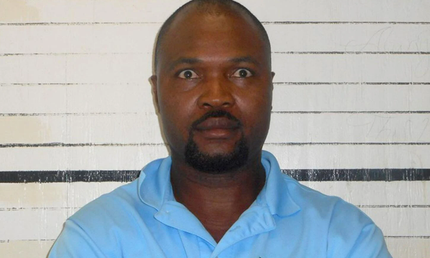 Exesposa del tirador de Tulsa llamó al 911 media hora después de que comenzara el tiroteo, dice la policía