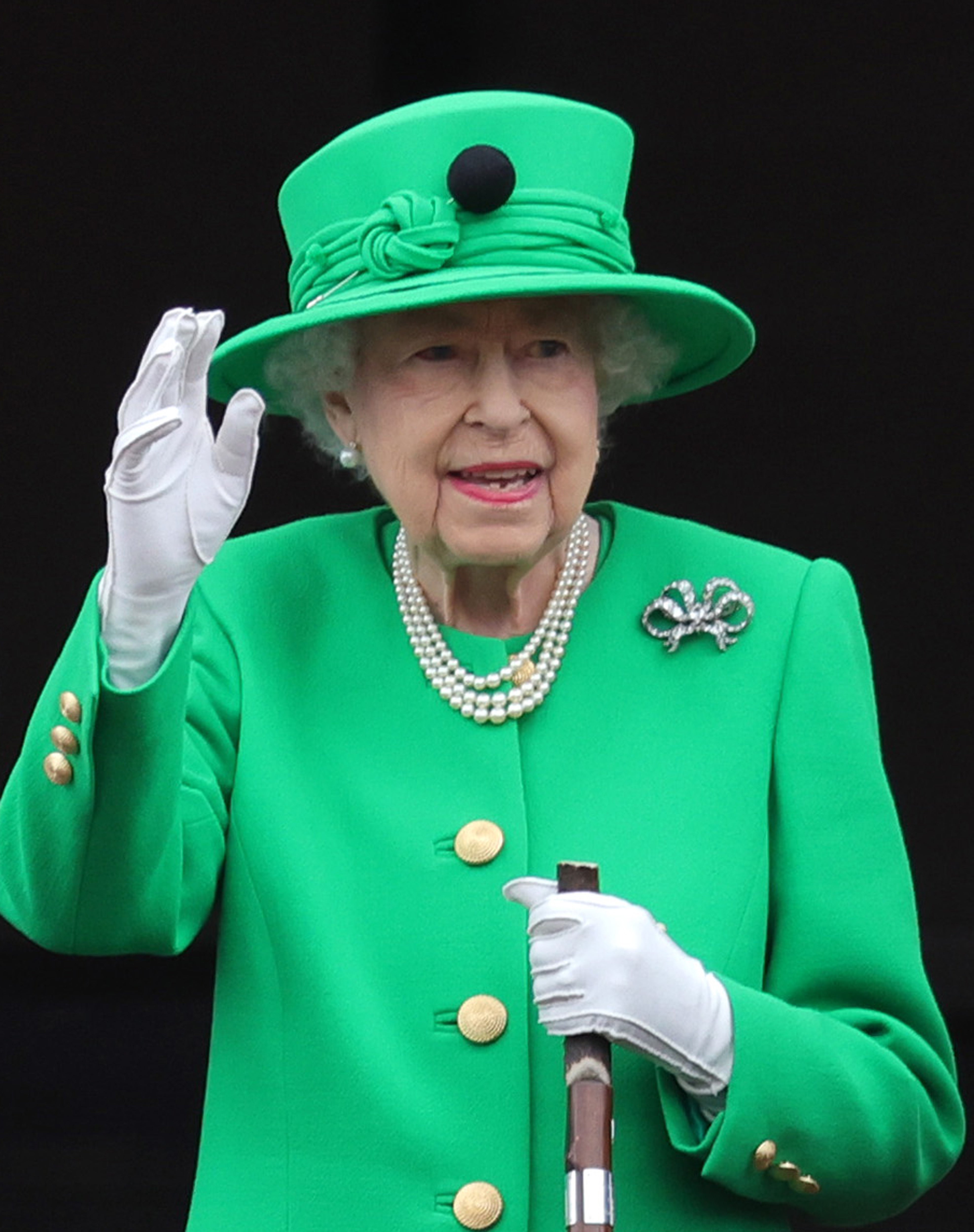La reina en el balcón del Palacio de Buckingham