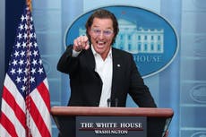 Matthew McConaughey muestra su ira por la masacre en Uvalde en la Casa Blanca