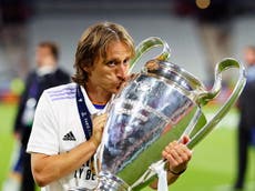 “Es el mejor club del mundo”, Luka Modric se queda en el Real Madrid un año más