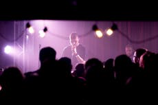 Con su arte, ucranianos expresan su odio hacia Rusia