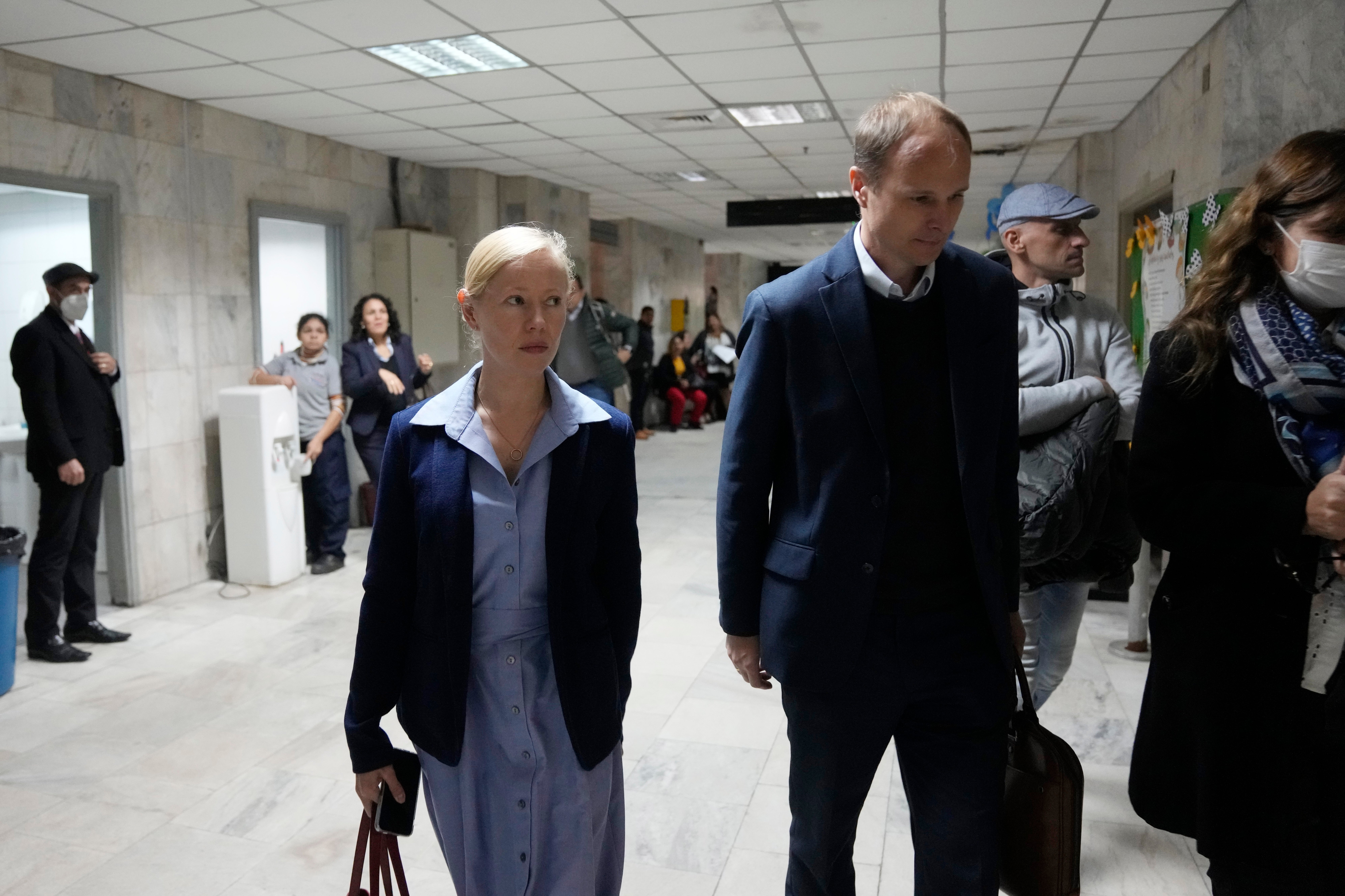 PARAGUAY-NIÑAS ALEMANAS