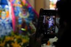 Bolivia: Retorna a las calles mayor fiesta religiosa andina