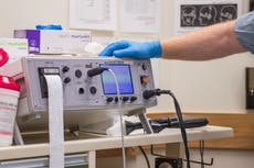 Miles de mujeres inglesas reciben peligrosa terapia electroconvulsiva para la salud mental