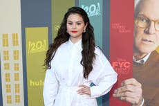 Selena Gomez cuenta por qué “se sintió como una broma” al inicio de su carrera como actriz adulta