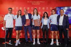 Lejos aún de la equidad salarial, España da un paso adelante para igualar condiciones económicas en el futbol