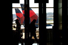 Delta Air Lines ahora limita el tiempo de visita a su sala VIP: “No somos un WeWork”