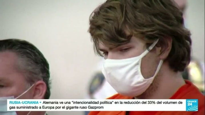 Acusan por crímenes de odio al autor de tiroteo en Buffalo, Nueva York