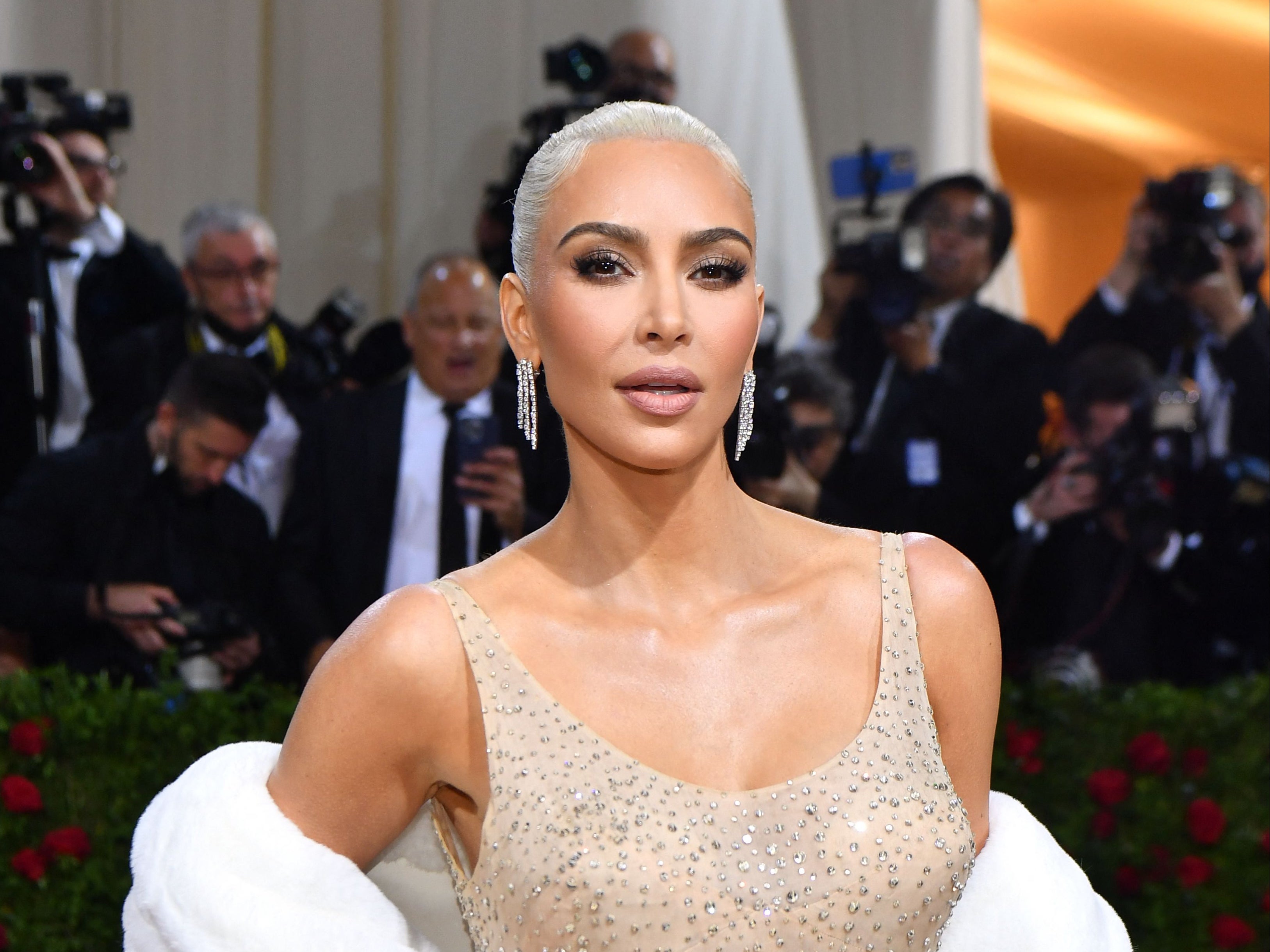 Kim Kardashian reflexiona sobre su pérdida de peso para la Met Gala