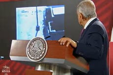 AMLO olvida periodistas asesinados en México y busca protección para Julian Assange
