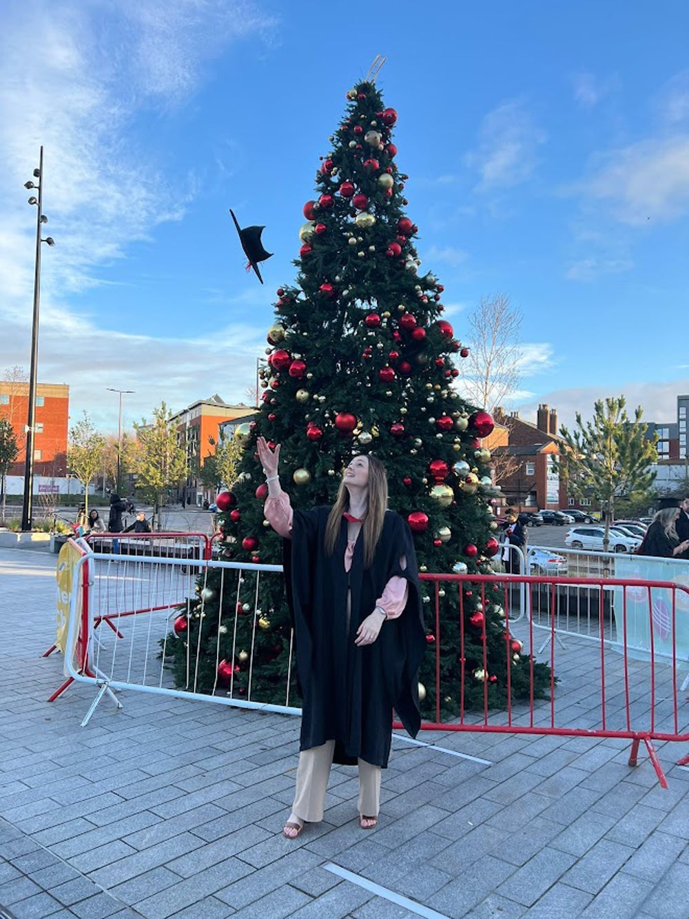 Laura en su graduación, en diciembre de 2021