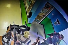 Nueva foto destaca retraso en respuesta policial a tiroteo en Uvalde