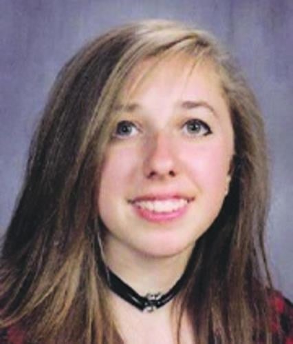 Riley Whitelaw, de 17 años, fue encontrada asesinada el 11 de junio en la sala de descanso del Walgreens de Colorado, donde trabajaba medio tiempo