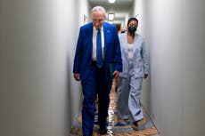 Ley sobre armas supera bloqueo republicano en Senado de EEUU