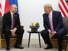 Trump tuvo una llamada misteriosa con Putin días antes de elecciones de 2020, revela cineasta del 6 de enero
