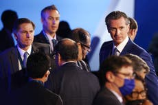 El gobernador de California, Gavin Newsom, lidera ofensiva demócrata contra el aborto mientras DC se tambalea