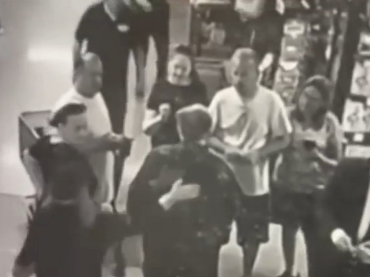 Así es como se desmoronó el alucinante relato de Rudy Giuliani sobre un “ataque” violento