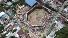 Más de 320 heridos, 4 muertos, en plaza de toros de Colombia