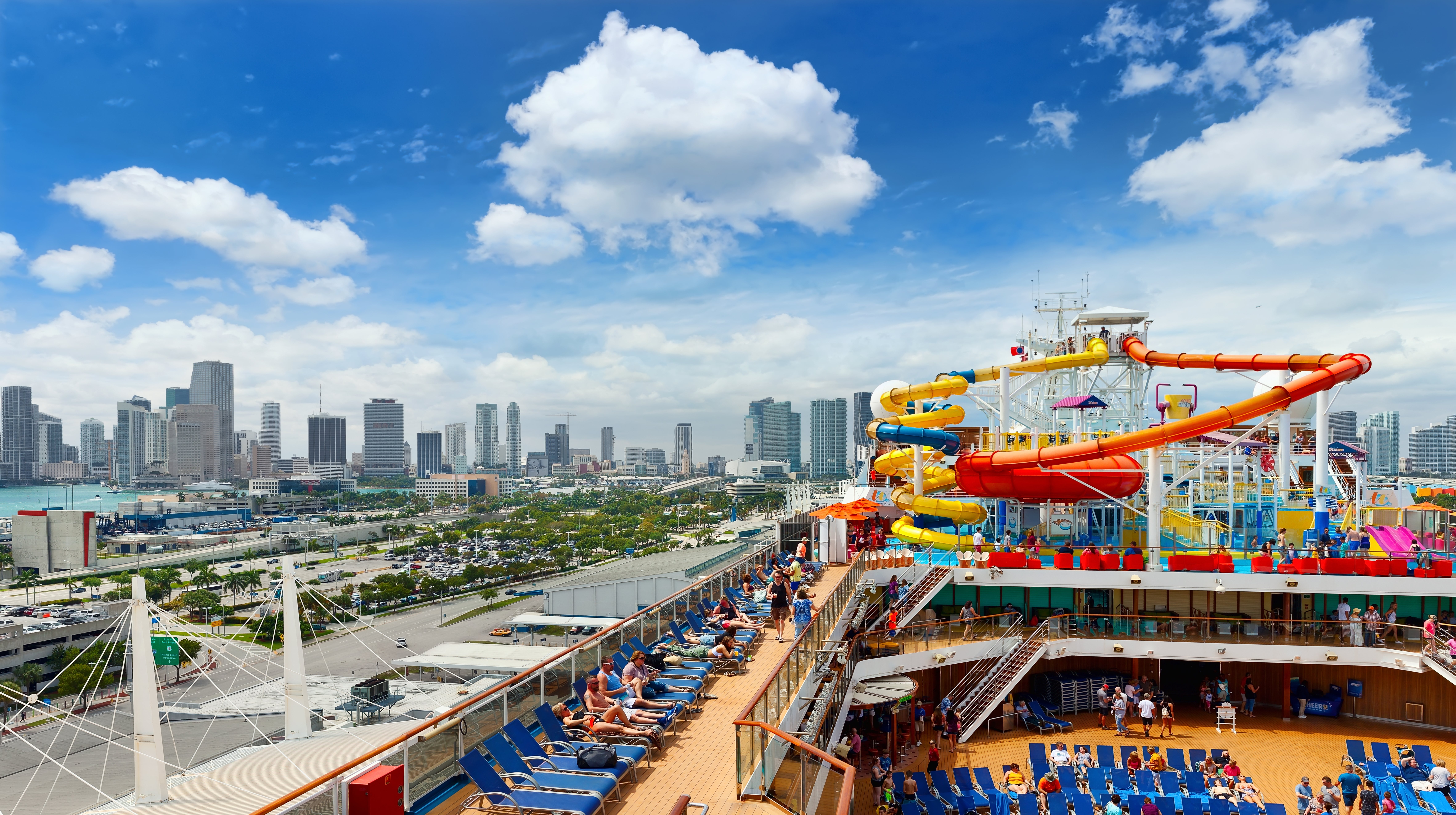 Vista desde el Carnival Magic, que sale de Miami en 2019