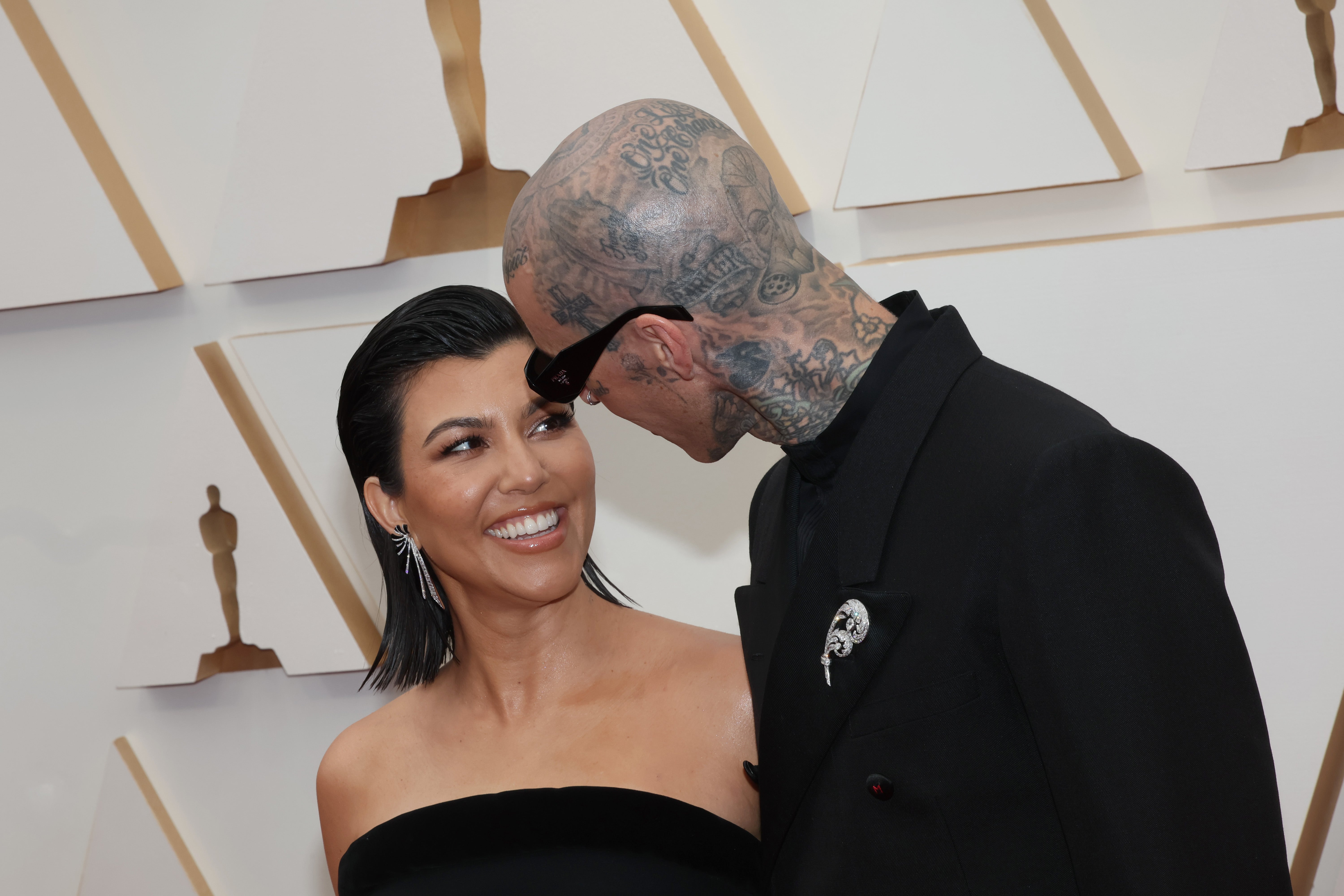 Fans de Blink-182 dicen que “duele” ver a Travis Barker descrito como “el esposo de Kourtney Kardashian”
