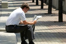 Mueren dos periódicos en EEUU por semana, dice un estudio