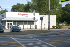 Georgia: encuentran muerto a un infante dentro de un auto caliente en el estacionamiento de un Walgreens