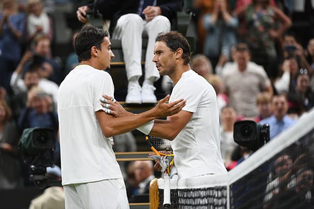 <p>Nadal discutió con Sonego durante el partido en Wimbledon </p>