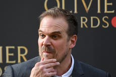 “Stranger Things”: David Harbour revela quién querría que interpretara al joven Hopper en la precuela