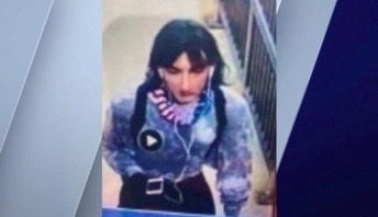 Photo of Robert Crimo dressed as a woman to escape the area of the mass shooting