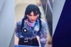 Surge foto de Robert Crimo disfrazado con ropa de mujer para huir de tiroteo en Highland Park