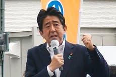 Asesinan a expremier japonés Shinzo Abe durante un discurso