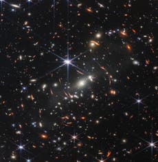 El telescopio James Webb de la NASA revela por primera vez los rincones más antiguos y profundos del universo