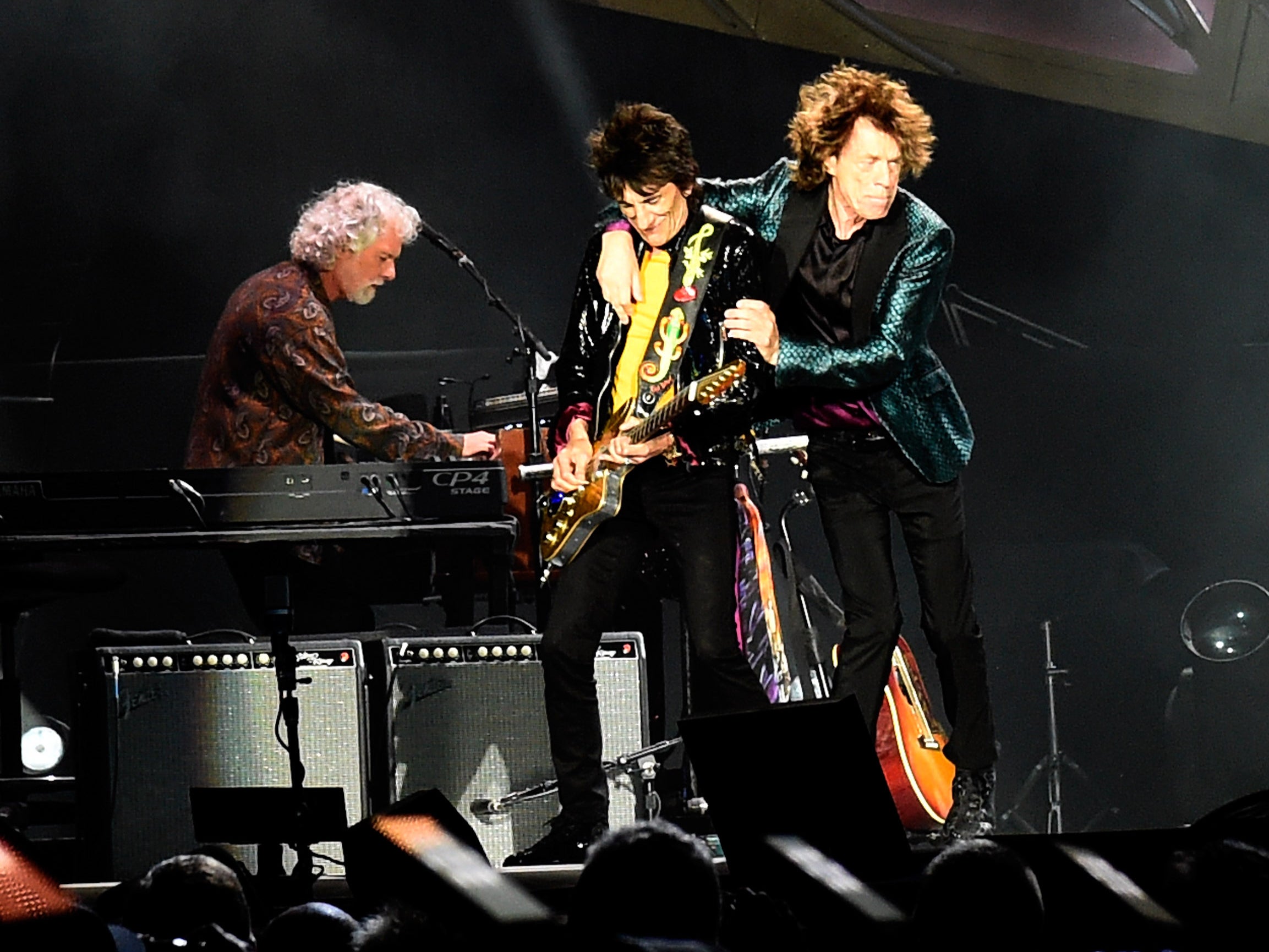 Rodando con los Stones: Leavell, Ronnie Wood y Mick Jagger en el escenario de Nashville en 2015