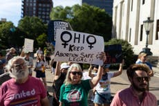 Acusan a un hombre de Ohio de violar a una niña de 10 años obligada a viajar a Indiana para abortar