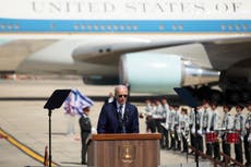 Joe Biden fue un crítico del apartheid sudafricano; ahora se le acusa de ignorar políticas similares en Israel