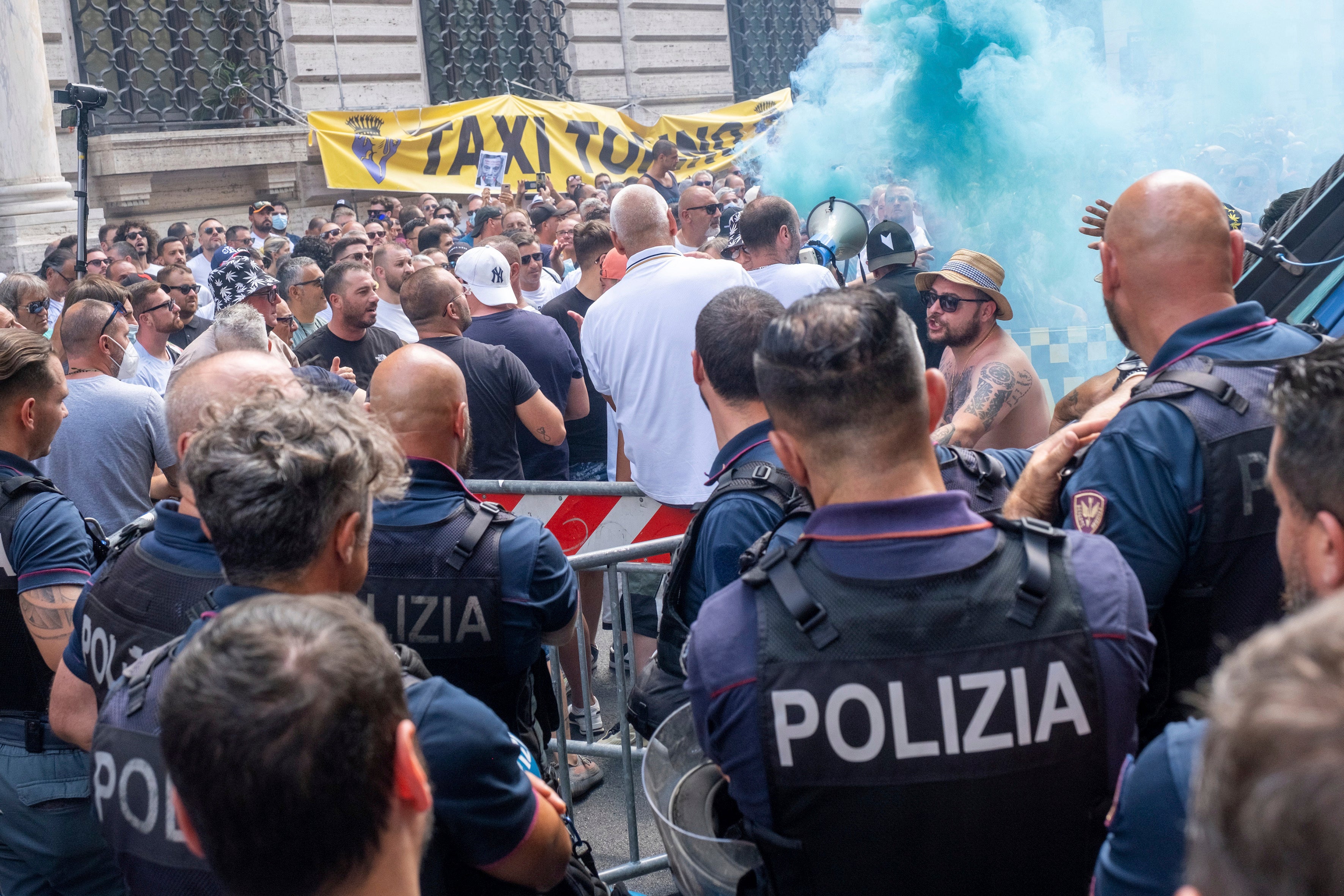 ITALIA-TAXIS PROTESTAS