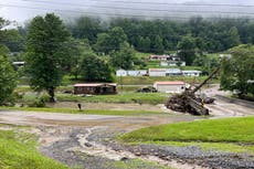 100 casas dañadas por fuertes inundaciones en condado rural de Virginia