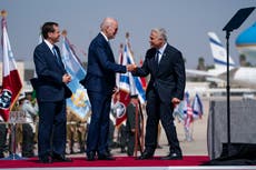 Biden se reúne con el primer ministro de Israel en Jerusalén