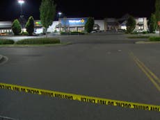 Cinco personas heridas en tiroteo dentro de Walmart en el estado de Washington