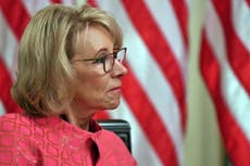 Secretaria de educación de Trump quiere abolir el Departamento de Educación