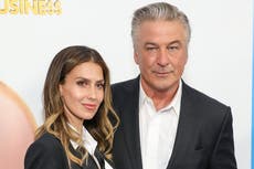 Alec Baldwin detalla por qué él y su esposa embarazada Hilaria tienen “tantos hijos”